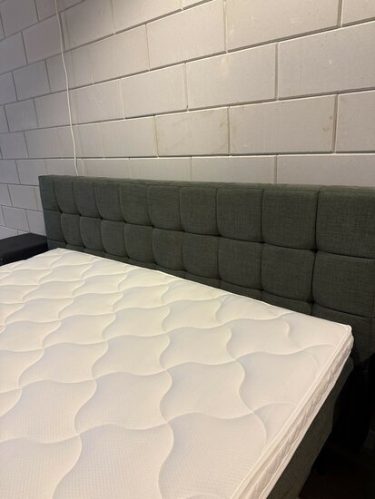 AVEK | Fier Boxspring | 180x210 | Nu voor 1995,-